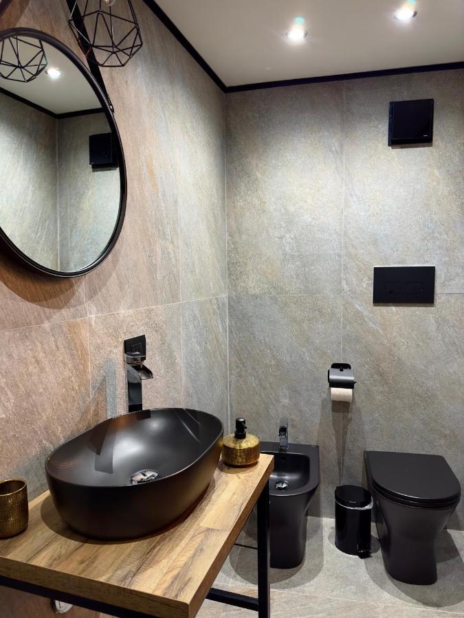 Nid'Amour Suite&Spa ปาแลร์โม ภายนอก รูปภาพ